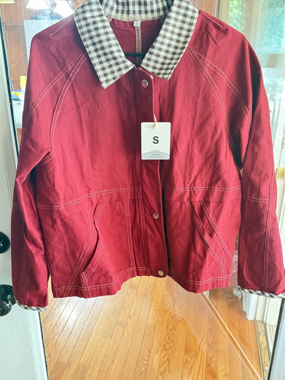 NWT Cropped Barn Jacket With Gingham Plaid Trim. Burgundy/Maroon. Size Small - Picture 5 of 12